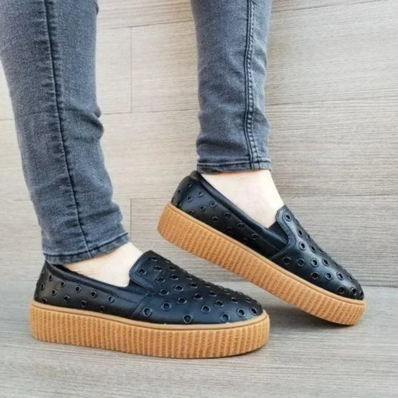 Black Creeper Slip on Sneakers w/ Metal Rings - Picture 5 of 7